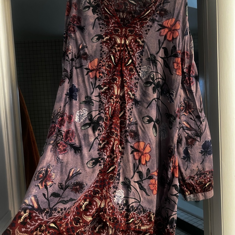 Floral Long-Sleeve Blouse